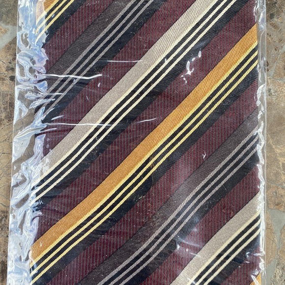 Set 100% Silk Ties for Men for sale | eBay NWT 100% Silk Ties Bundle of 4